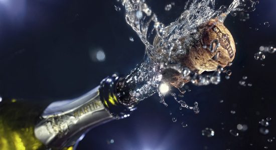 Как правильно открывать шампанское